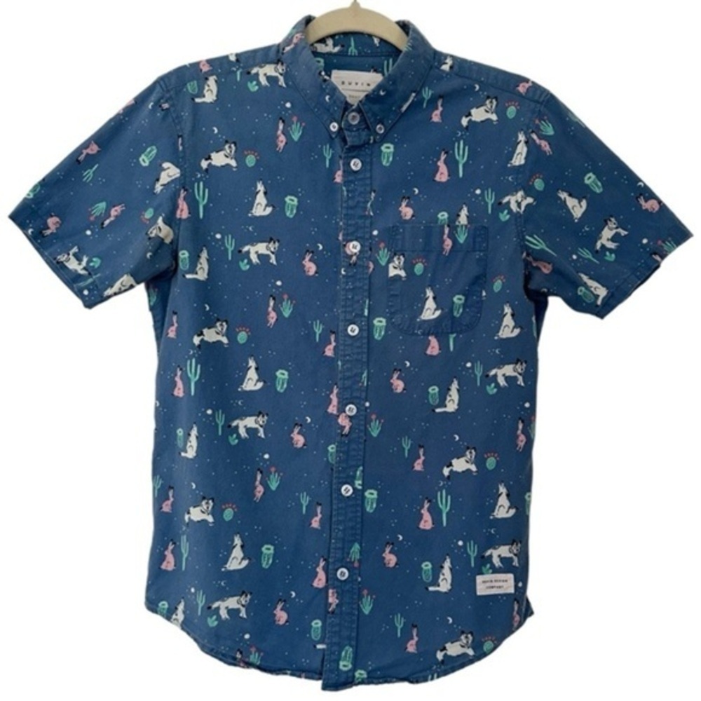 DUVIN NOVELTY PRINT RABBIT WOLF AND CACTUS SHORT SLEEVE BUTTON DOWN SIZE SMALL